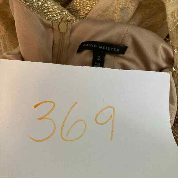 David Meister Gown Womens Sz 2 Gold Metallic Evening Gown Lace‎ Sequin Twist - Picture 10 of 10